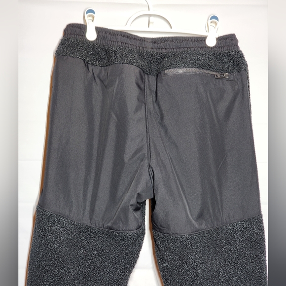 Under Armour Mission Pants Black Small Loose Fit Fleece Pockets Drawstring - Picture 11 of 13